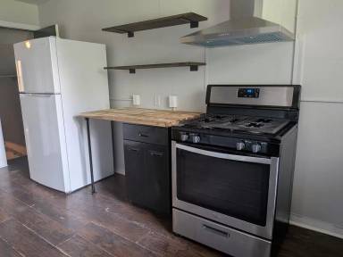 Main picture of 1216 Clark St