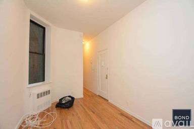 Main picture of 350 E 76th St