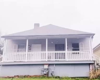 Main picture of 359 Cameron St SE