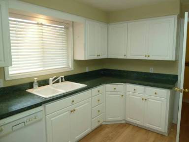 Main picture of 3923 Ibis St NE