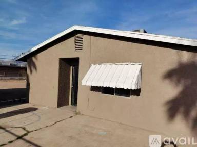 Main picture of 218 W Navajo Rd