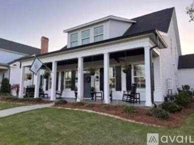 Main picture of 824 Kestrel Dr