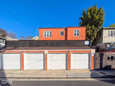 Main picture of 806 Merwin St