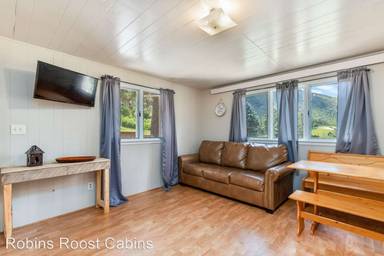 Main picture of 12630 Robins Roost Rd