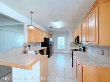 Main picture of 18202 Manchac Place Dr