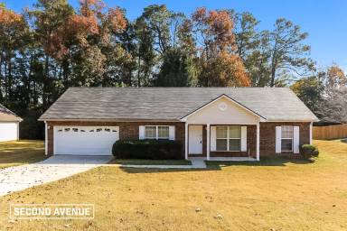 Main picture of 613-661 Everlasting Way