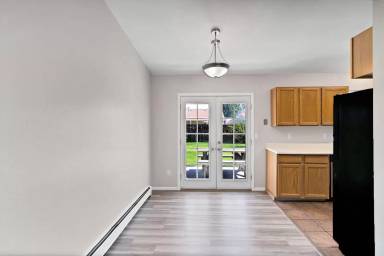 Main picture of 468 Pera St