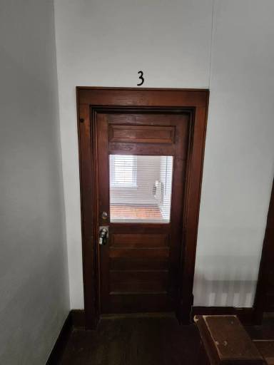 Main picture of 804 E Main St