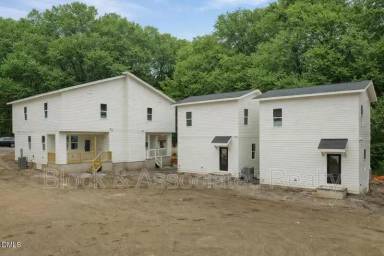 Main picture of 2819 Wilcox Pl