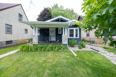 Main picture of 2916 Johnson St NE