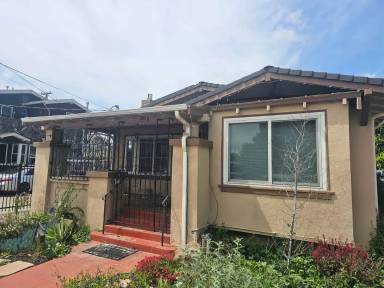 Main picture of 1469 33rd Ave