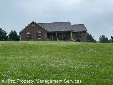 Main picture of 2819 Luther Catlett Cir
