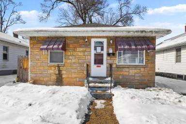 Main picture of 125 Orange Ave