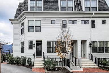 Main picture of 777 Morton St NW