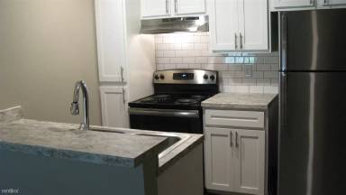 Main picture of 3001 S 1st St