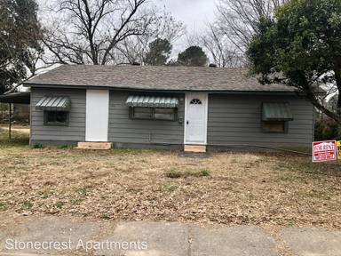 Main picture of 103 Davis St