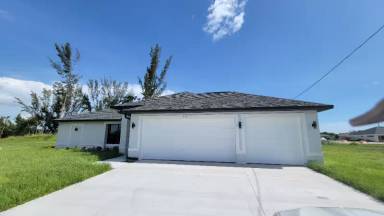 Main picture of 514 SW 26th St