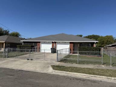 Main picture of 521 S 54th St