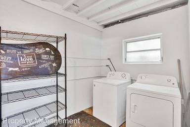 Main picture of 611 NE 4th Ave