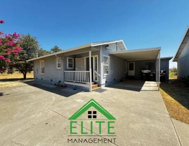 Main picture of 7221 Hedge Ave