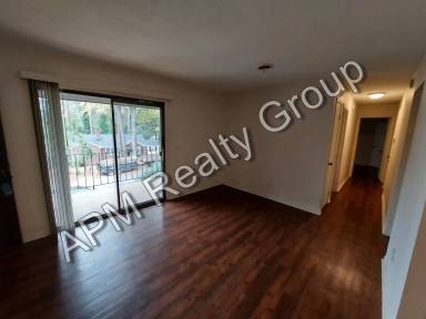 Main picture of 721 Deerwood St