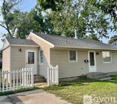 Main picture of 2704 8th Ave N