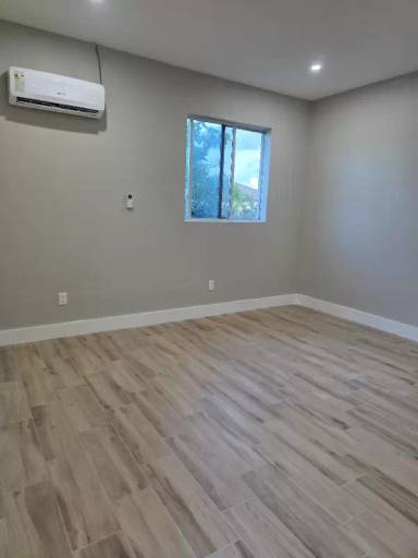 Main picture of 21080 SW 132nd Ave