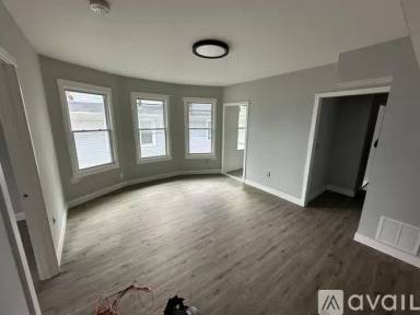Main picture of 413 Ridgefield Ave