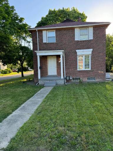 Main picture of 9101 Rutherford St