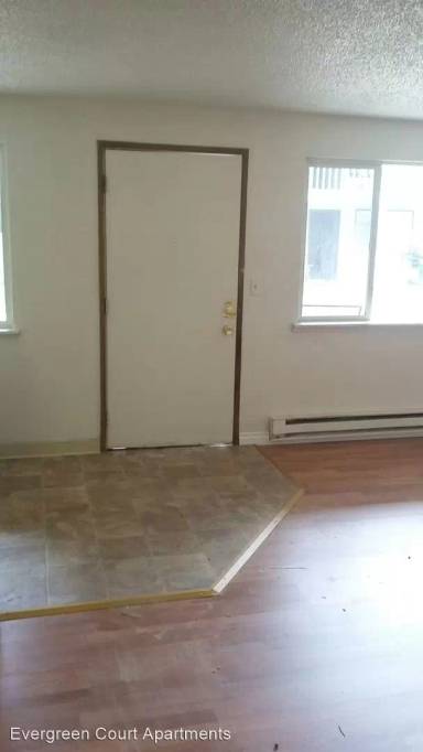 Main picture of 12805 47 12809 47 Ave Ave