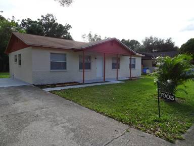 Main picture of 7005 Glenview Dr