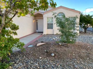 Main picture of 2824 Orchard Ave