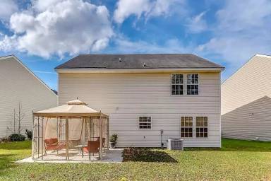 Main picture of 27 Holly Springs Cir