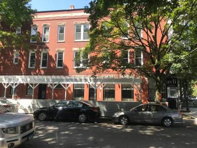 Main picture of 1335 W Wrightwood Ave