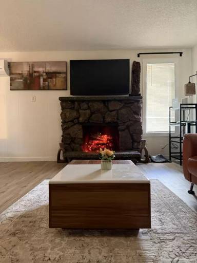 Main picture of 308 E Olympic Ave