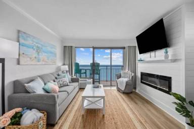 Main picture of 3000 N Ocean Blvd