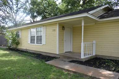 Main picture of 3322 Augusta Dr