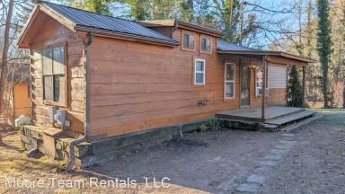 Main picture of 108 Robleigh Dr
