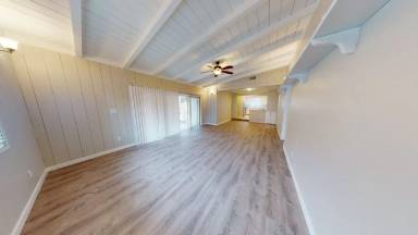 Main picture of 5305 Hewlett Dr