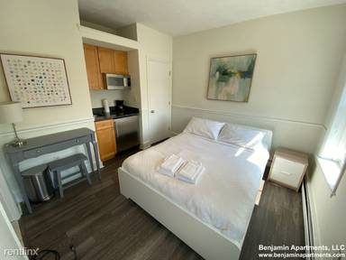 Main picture of 44 Concord Sq