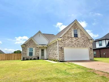 Main picture of 165 Rose Rd