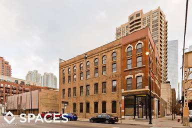Main picture of 630 W Lake St