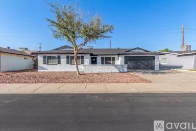 Main picture of 4652 W Puget Ave
