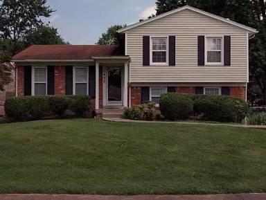 Main picture of 2907 N Melrose Dr