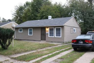 Main picture of 2617 E 22nd Pl