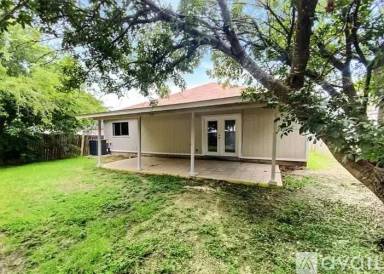 Main picture of 7839 Pecan Hts