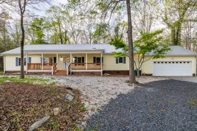 Main picture of 24896 Cherokee Rd