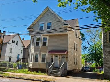 Main picture of 154 Bassett St