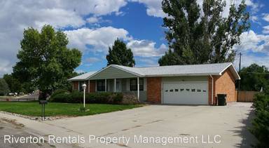 Main picture of 1205 Forest Dr
