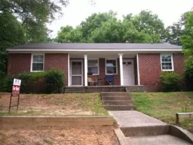 Main picture of 2906 Lincoln St